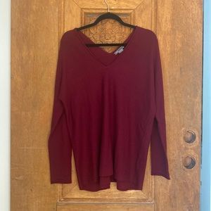 Vince v-neck sweater wool cashmere maroon red purple medium some allover pilling